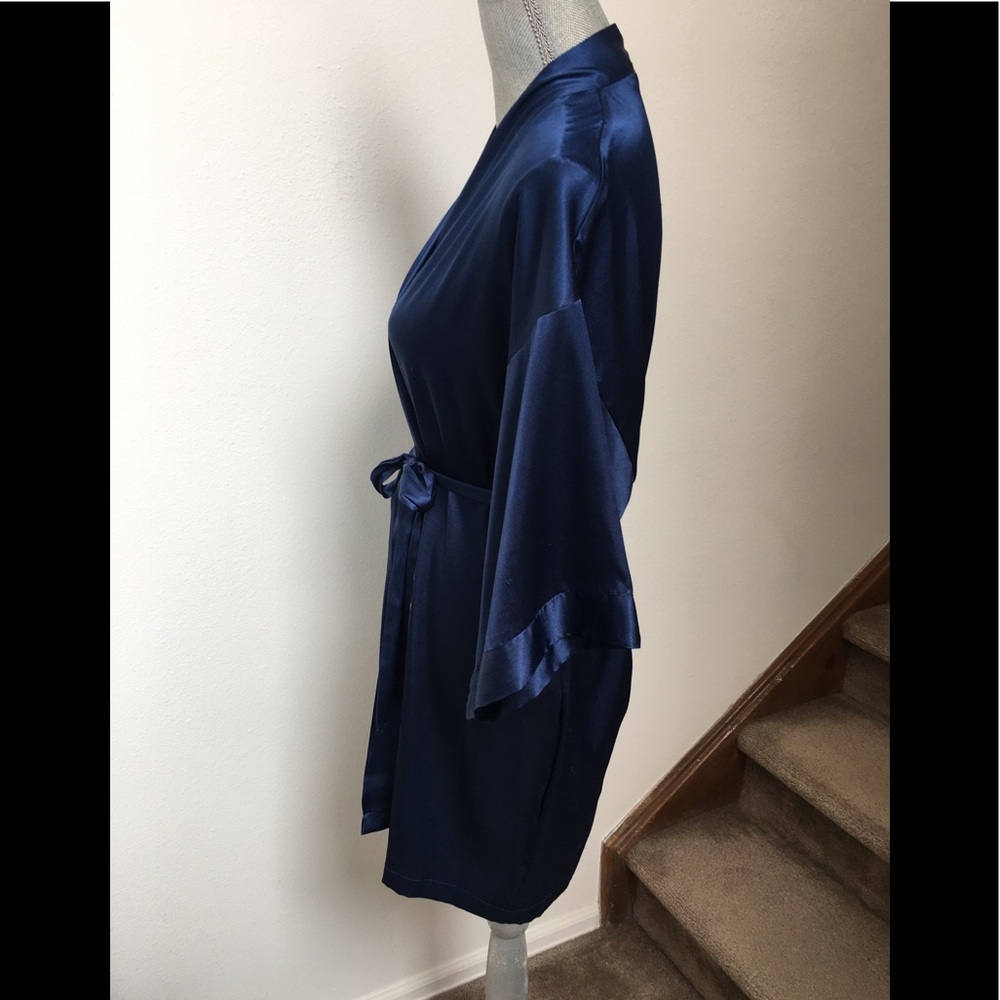Victoria’s Secret Navy Blue Satin Robe W/ Pockets - Picture 3 of 8